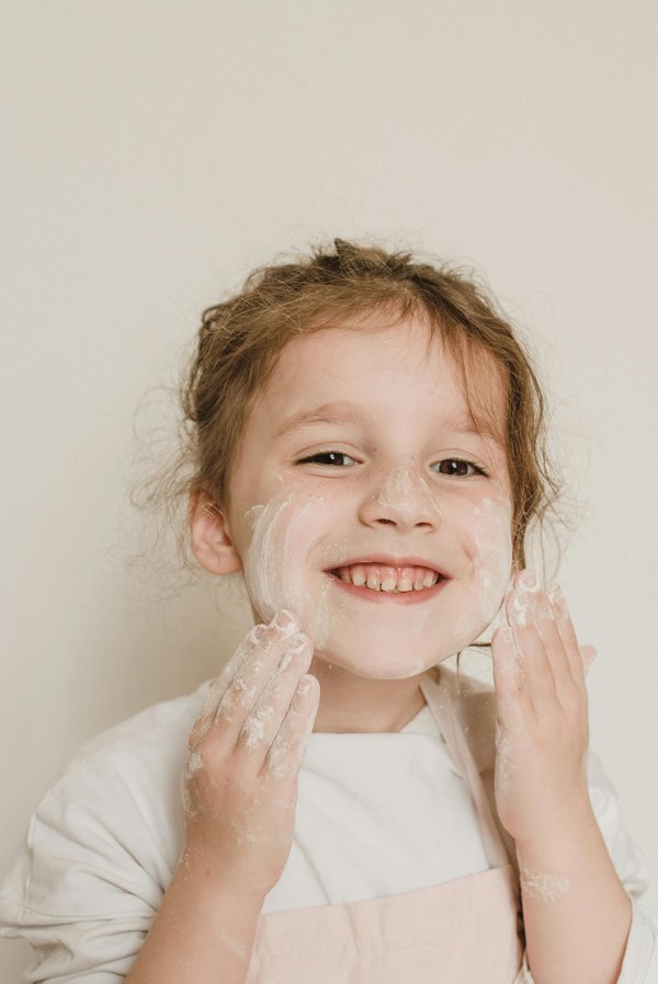 Crème visage enfant : les essentiels pour une peau délicate